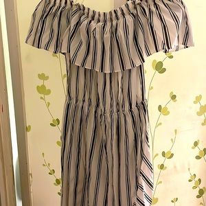 Very elegant, wore it to a concert once.